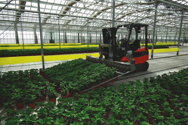 Viscon draagt productpakket Wijderzetvorken over aan Flier Systems